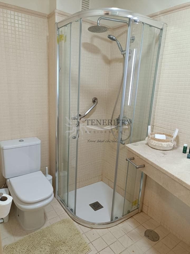 3 bedroom Flat for sale in Santiago del Teide with garage - € 525,000 (Ref: 9459411)