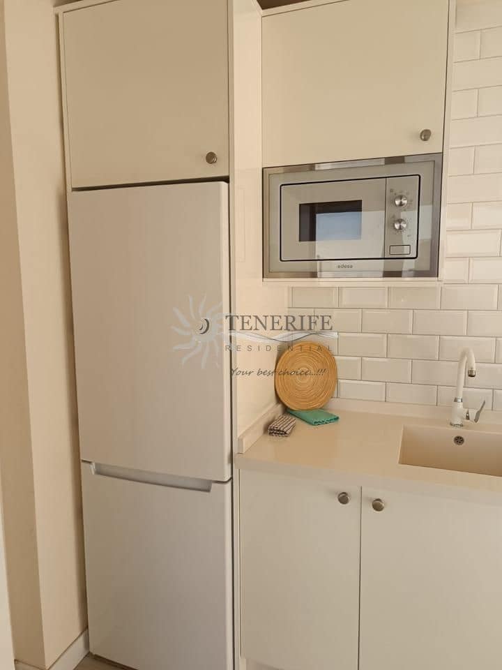 3 bedroom Flat for sale in Santiago del Teide with garage - € 525,000 (Ref: 9459411)