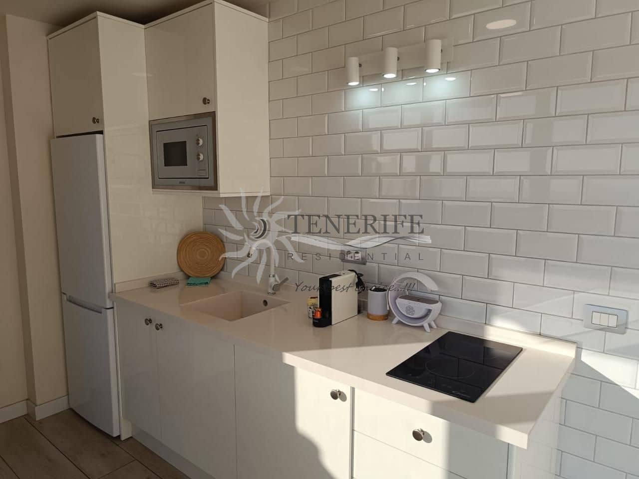 3 bedroom Flat for sale in Santiago del Teide with garage - € 525,000 (Ref: 9459411)