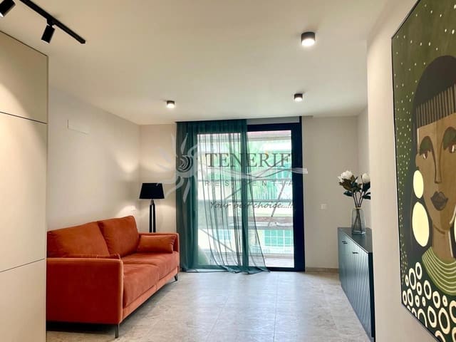 2 makuuhuone Asunto myytävänä paikassa Playa San Juan, Guía de Isora mukana 
autotalli - 310 000 € (Ref: 9459412)