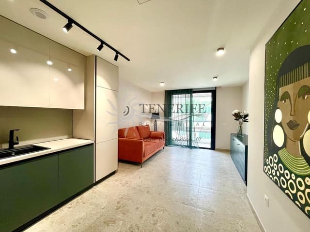 2 makuuhuone Asunto myytävänä paikassa Playa San Juan, Guía de Isora mukana 
autotalli - 310 000 € (Ref: 9459412)