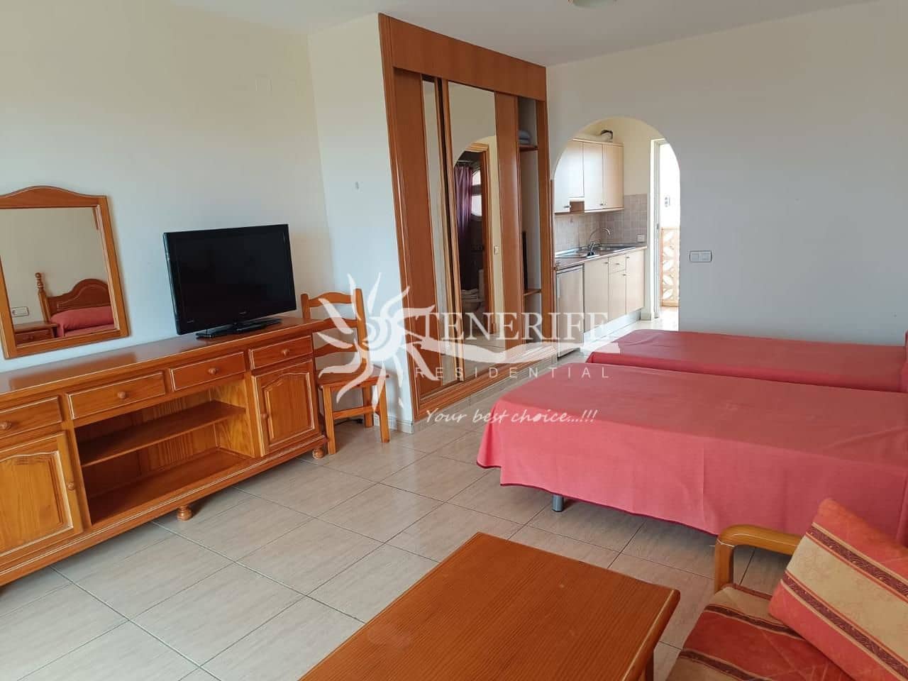 Studio for sale in Arona with pool - € 148,500 (Ref: 9459414)