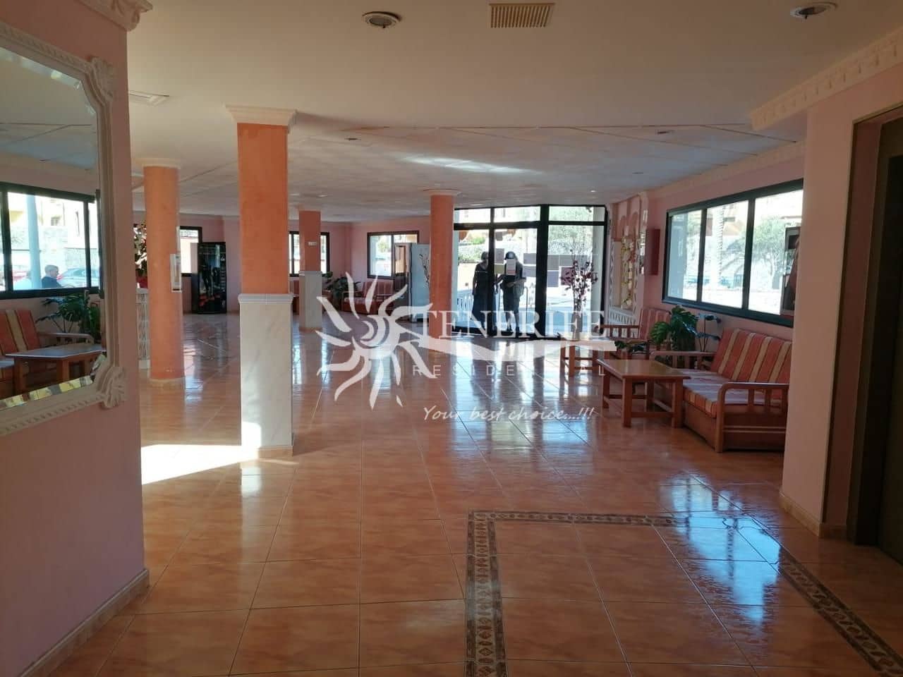 Studio for sale in Arona with pool - € 148,500 (Ref: 9459414)