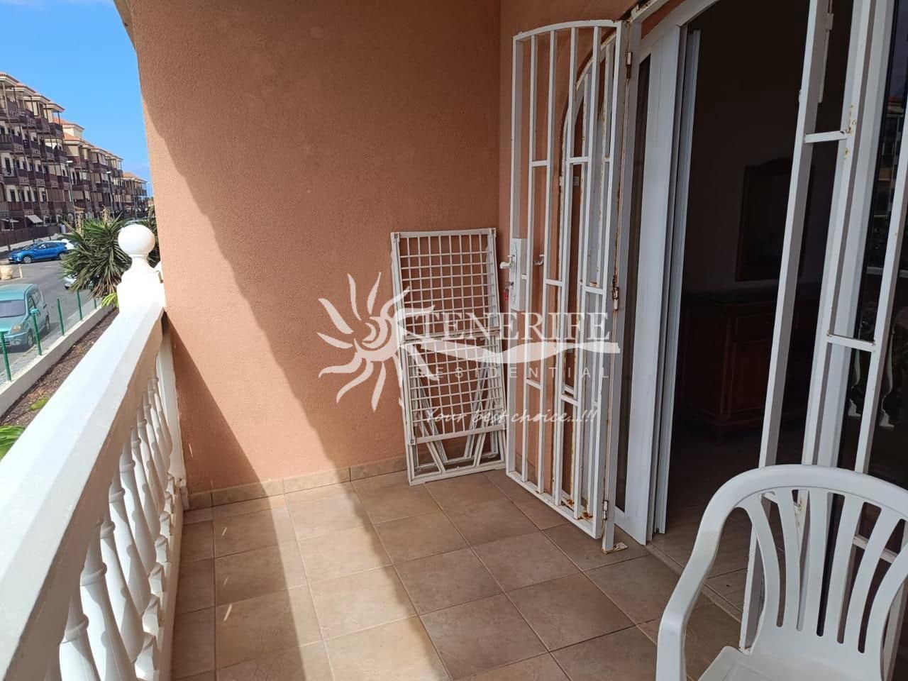 Studio for sale in Arona with pool - € 148,500 (Ref: 9459414)