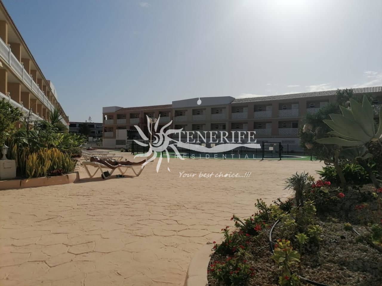 Studio for sale in Arona with pool - € 148,500 (Ref: 9459414)