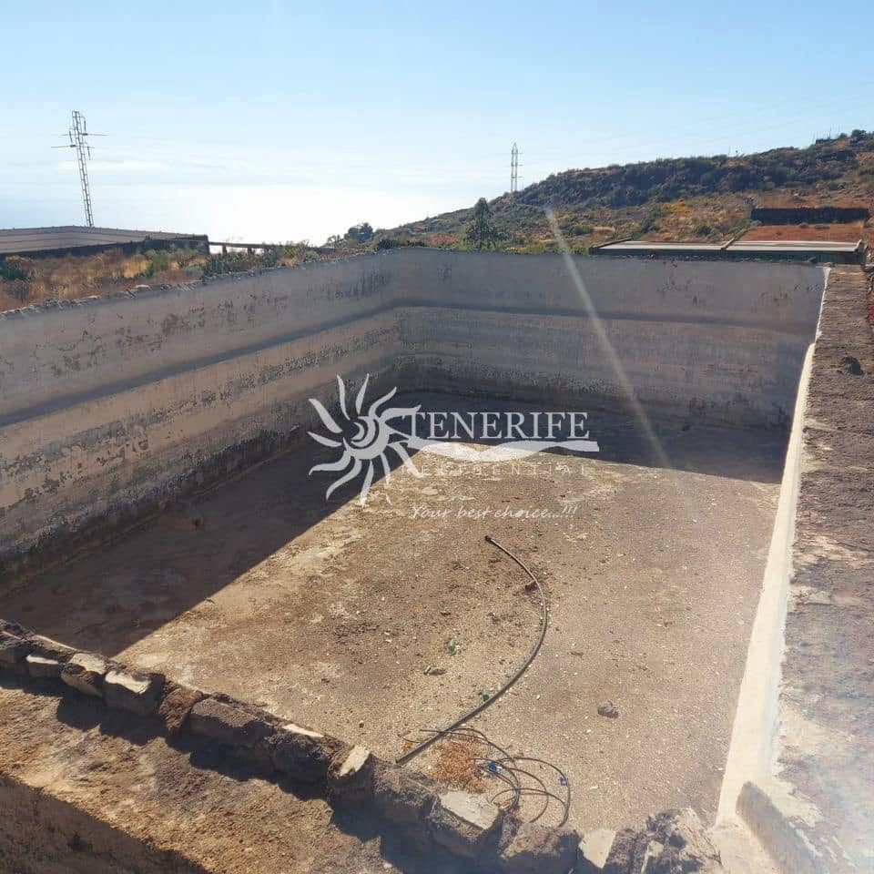 Undeveloped Land for sale in Guia de Isora - € 160,000 (Ref: 9459421)