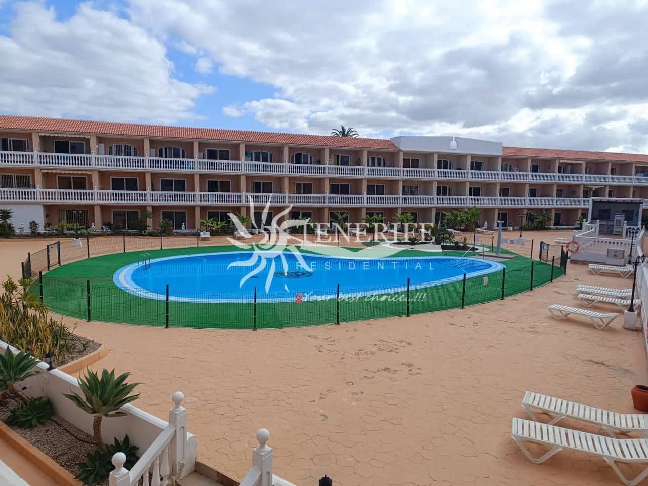 1 bedroom Flat for sale in Costa del Silencio with pool - € 211,200 (Ref: 9459427)