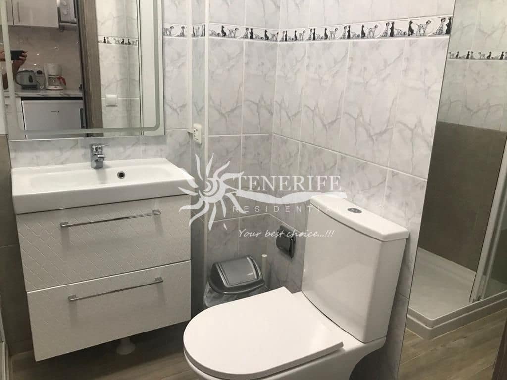 Studio for sale in Adeje - € 240,000 (Ref: 9459430)