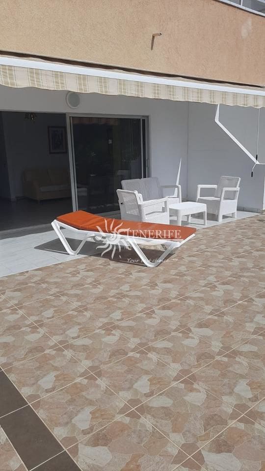 1 bedroom Flat for sale in Adeje with pool - € 269,000 (Ref: 9459431)