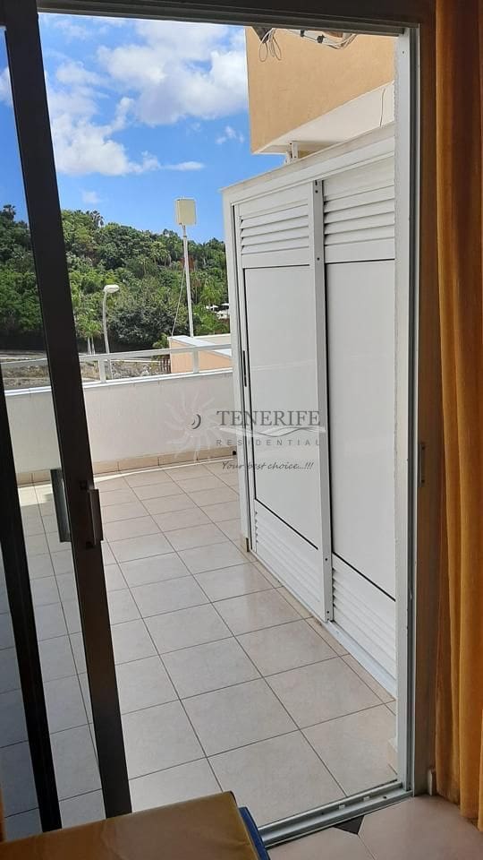 1 bedroom Flat for sale in Adeje with pool - € 269,000 (Ref: 9459431)