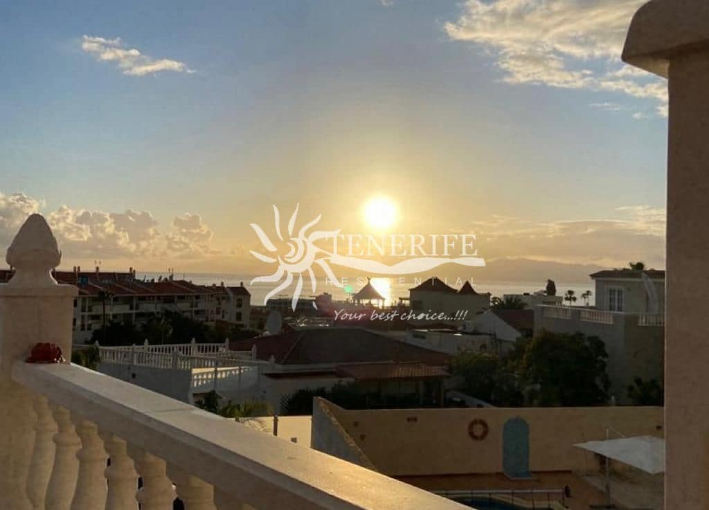 4 sovrum Villa till salu i Callao Salvaje med pool - 890 000 € (Ref: 9459432)