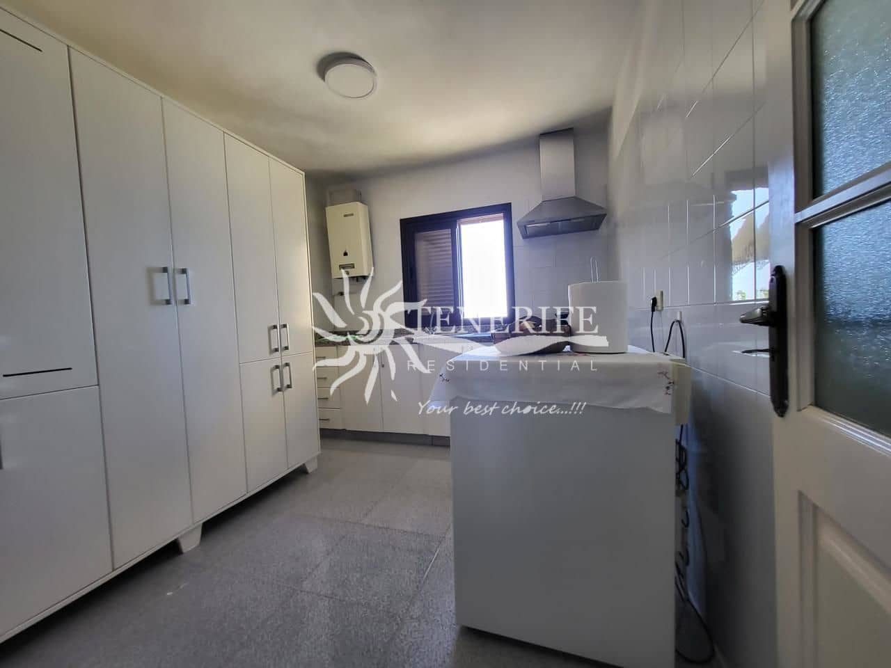 4 chambre Finca/Maison de Campagne à vendre à Adeje - 890 000 € (Ref: 9459434)