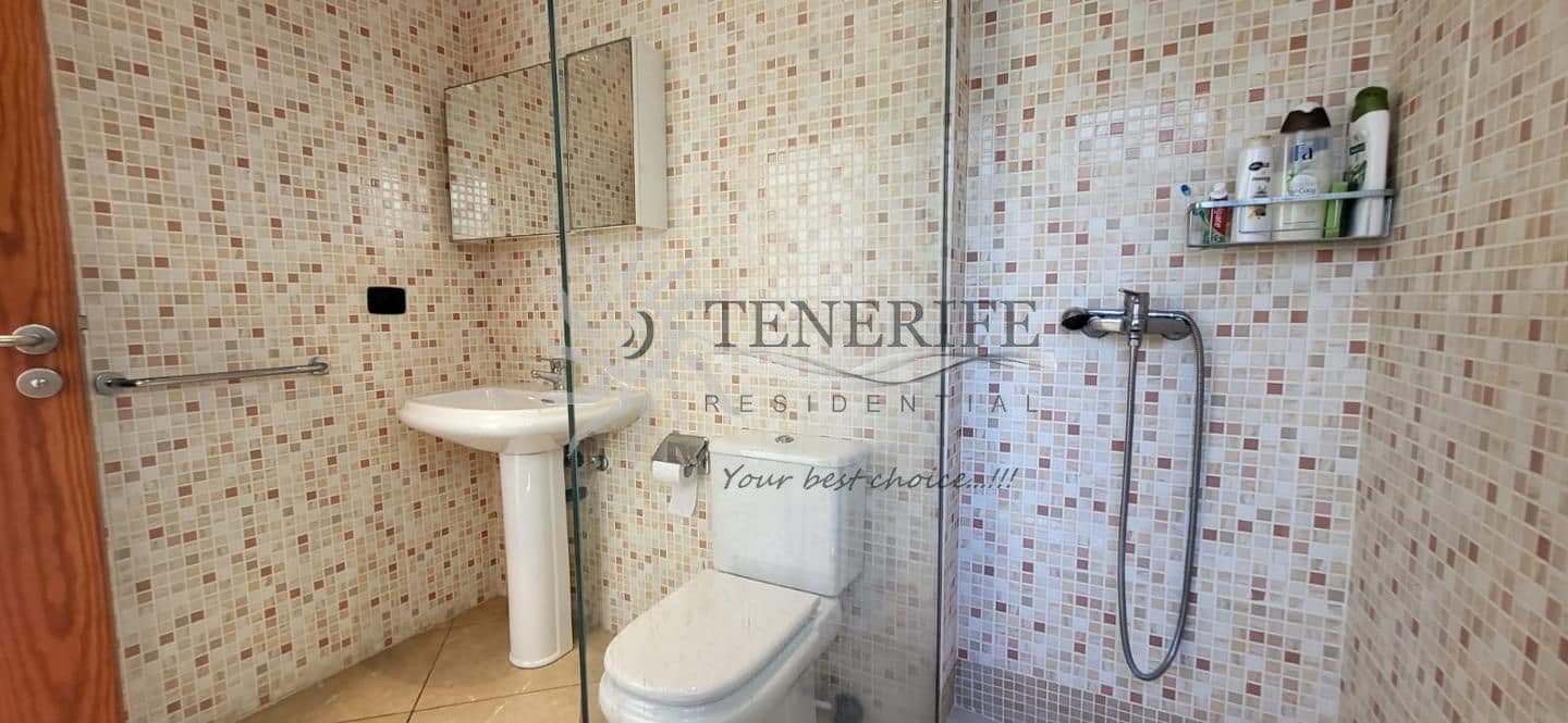 Pareado de 3 habitaciones en Adeje en venta con piscina garaje - 850.000 € (Ref: 9459436)