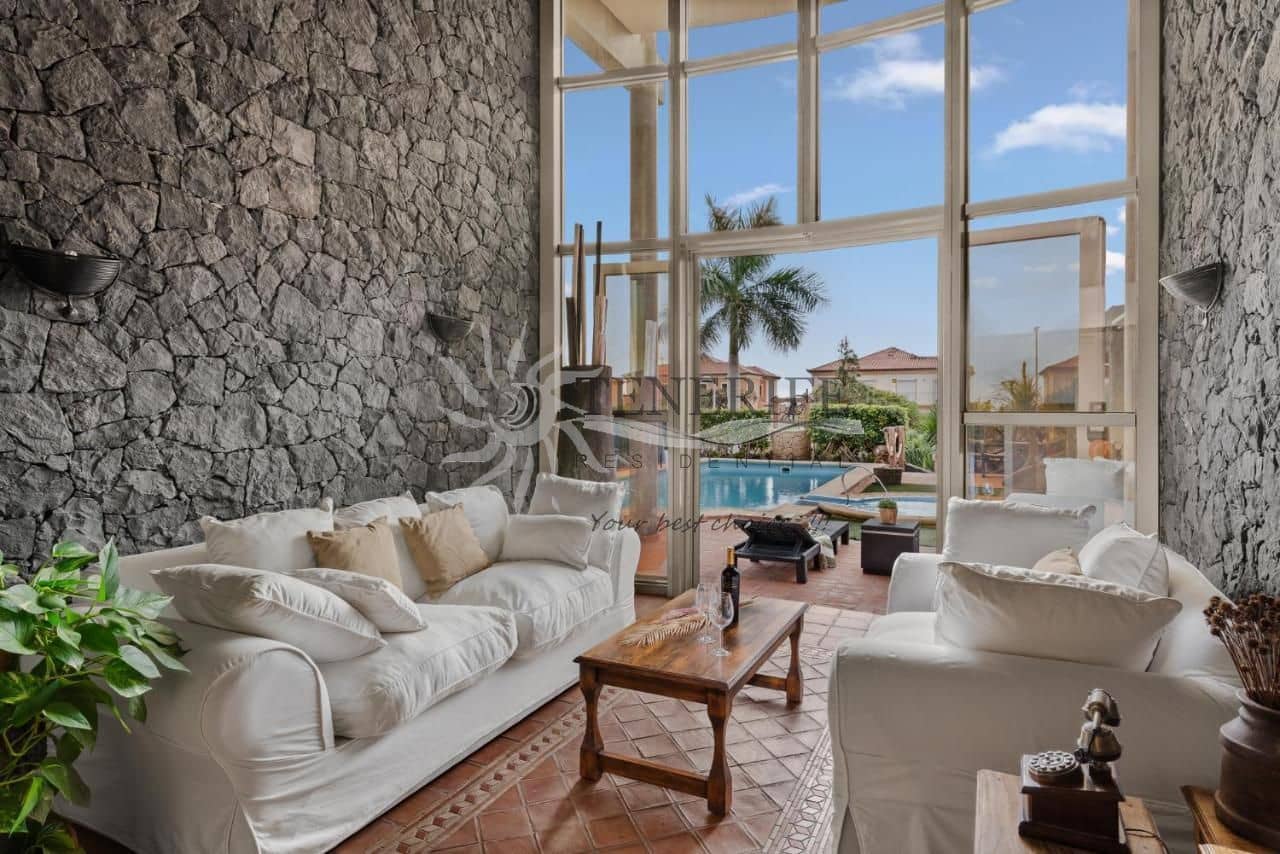 4 camera da letto Villa in vendita in Adeje con piscina garage - 3.150.000 € (Rif: 9459437)