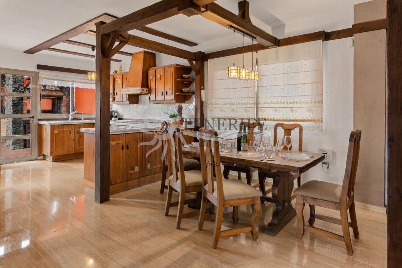 4 camera da letto Villa in vendita in Adeje con piscina garage - 3.150.000 € (Rif: 9459437)