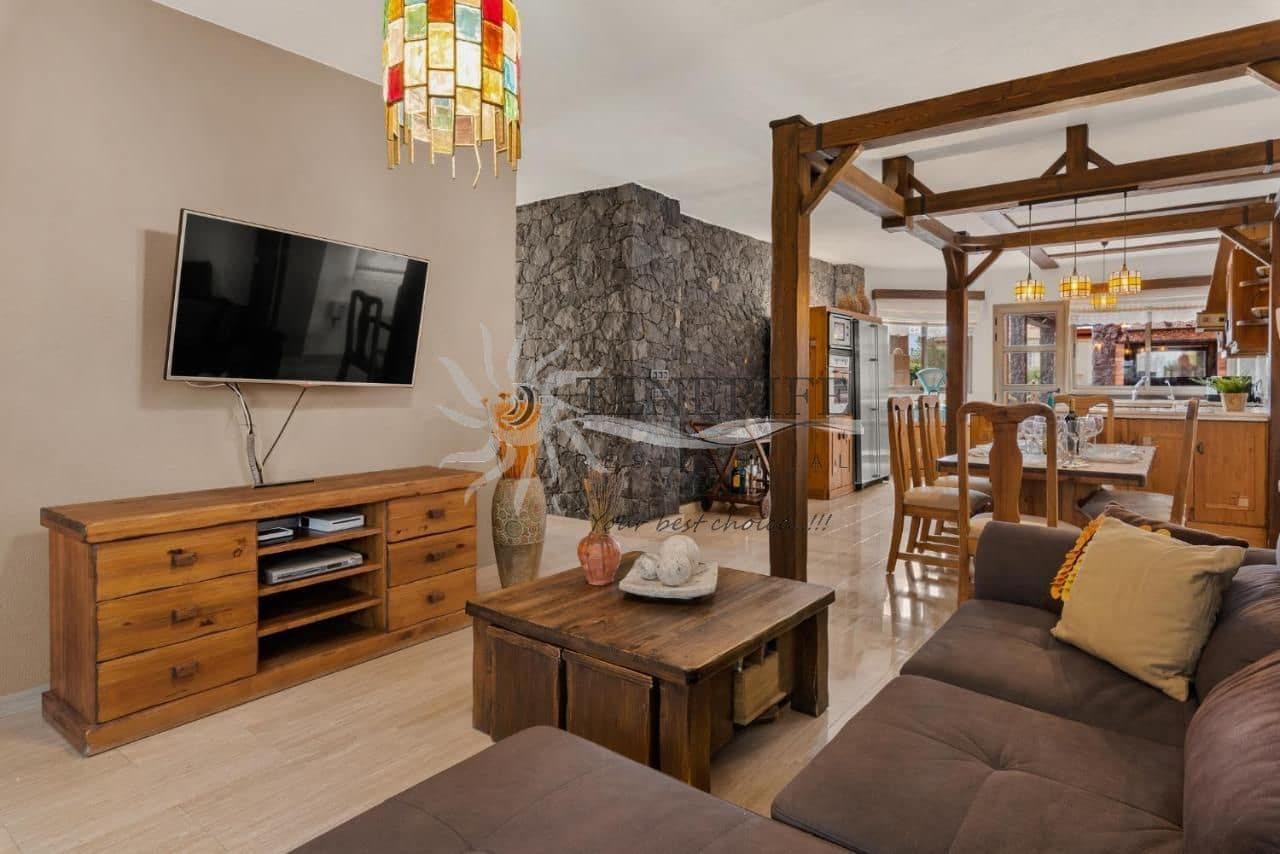 4 camera da letto Villa in vendita in Adeje con piscina garage - 3.150.000 € (Rif: 9459437)