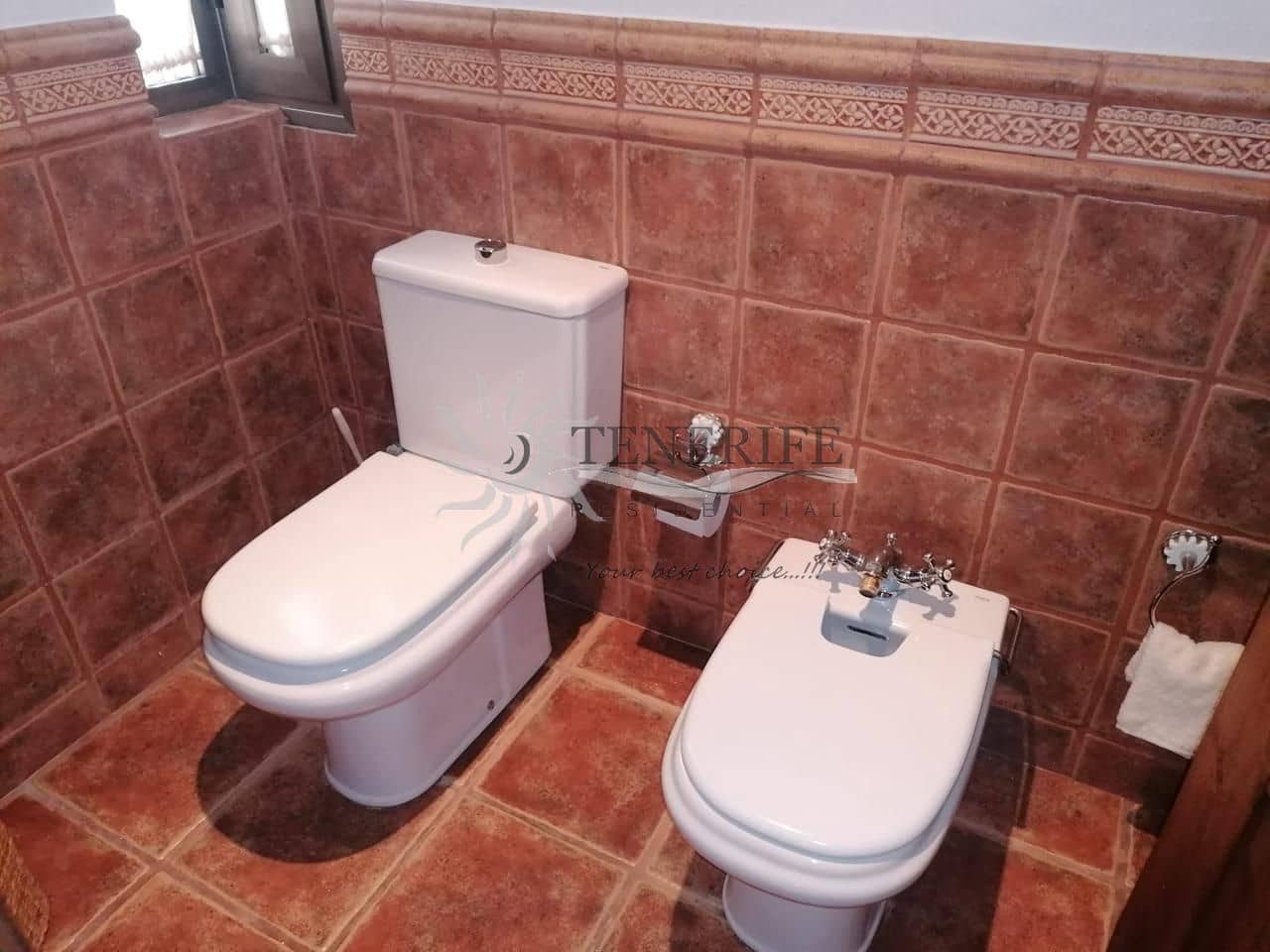 4 camera da letto Villa in vendita in Adeje con piscina garage - 3.150.000 € (Rif: 9459437)