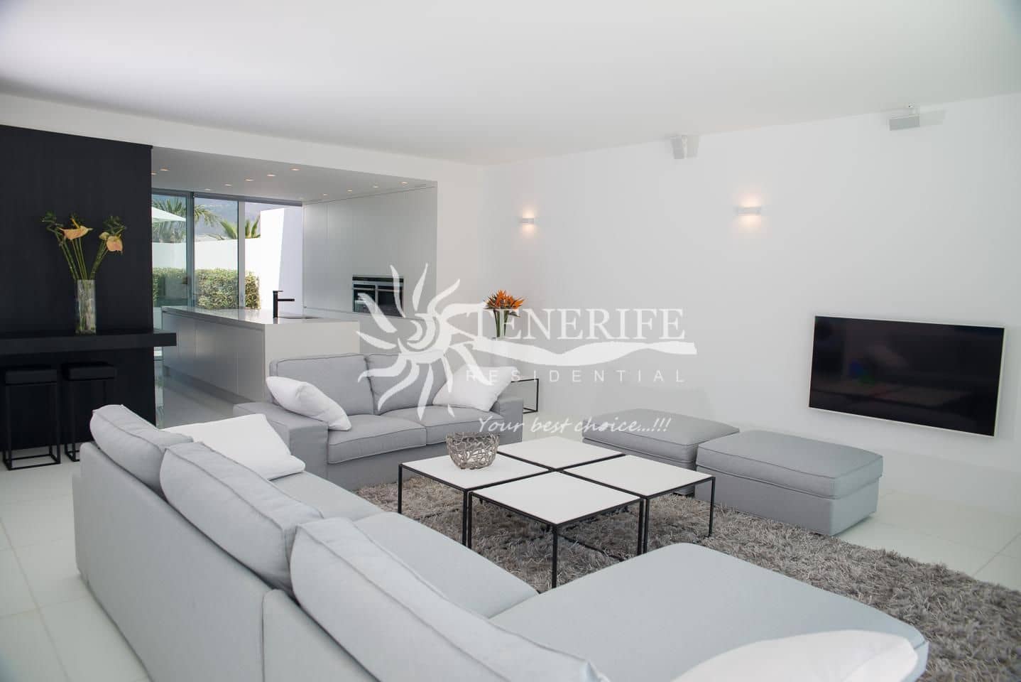 4 makuuhuone Paritalo myytävänä paikassa Arona mukana uima-altaan - 985 000 € (Ref: 9459438)