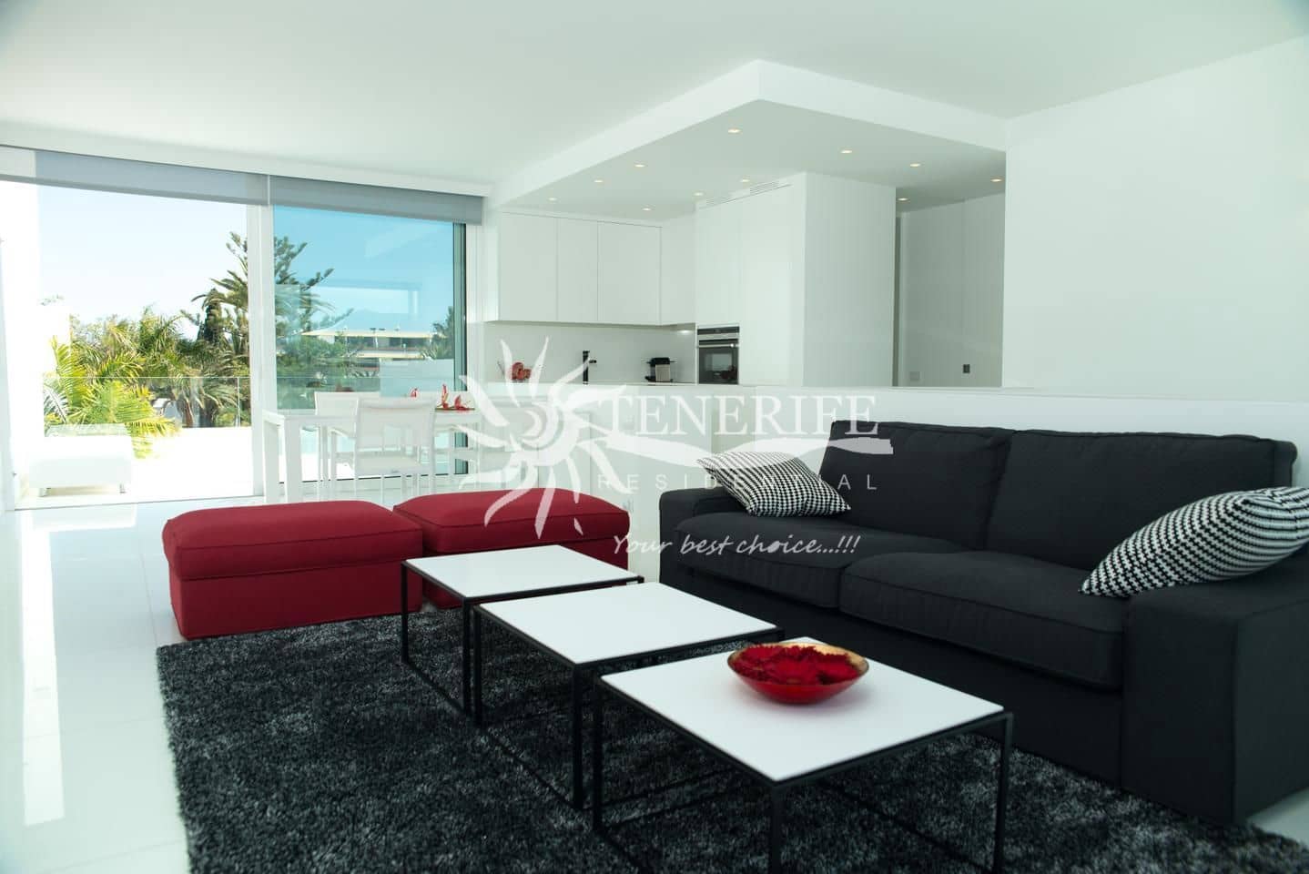 4 makuuhuone Paritalo myytävänä paikassa Arona mukana uima-altaan - 985 000 € (Ref: 9459438)