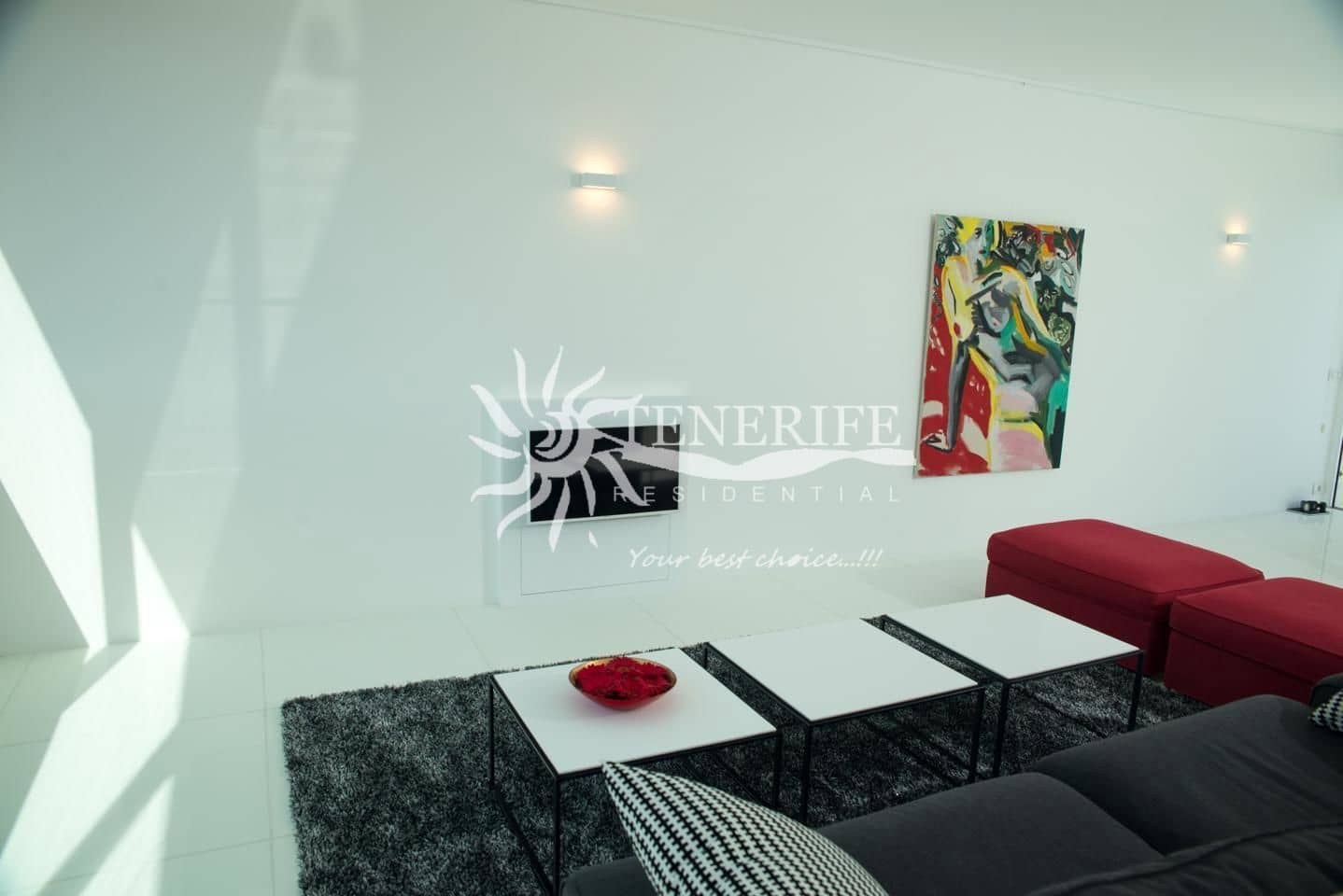 4 makuuhuone Paritalo myytävänä paikassa Arona mukana uima-altaan - 985 000 € (Ref: 9459438)