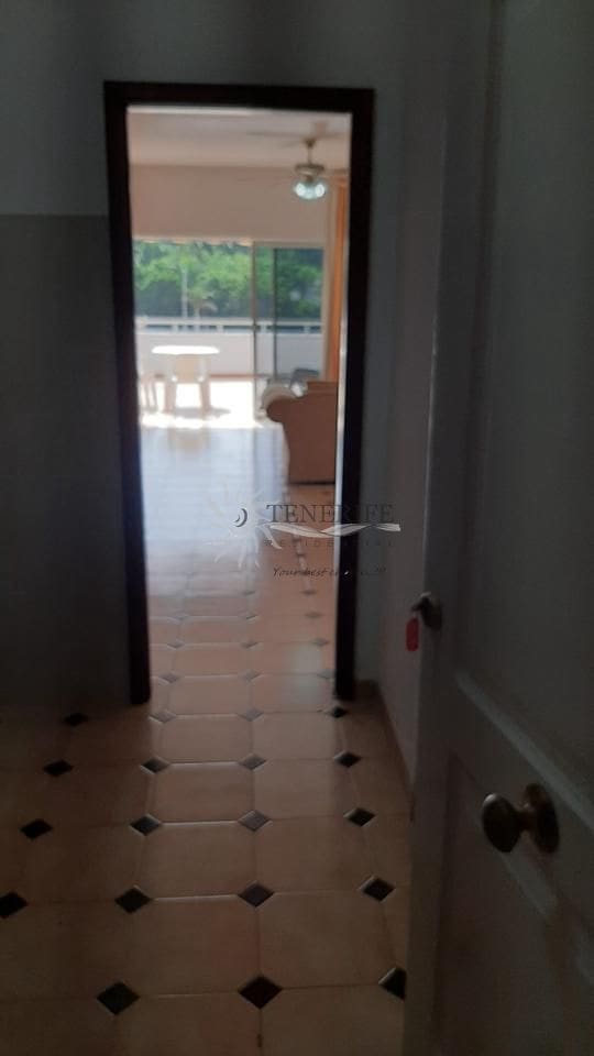 Studio for sale in Adeje with pool - € 189,000 (Ref: 9459441)