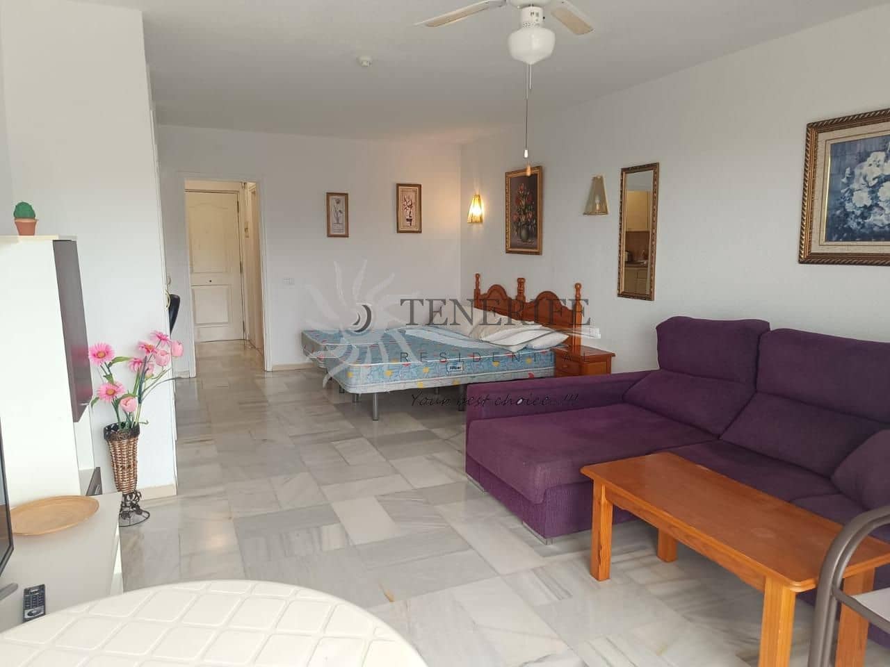 Studio for sale in Adeje with pool - € 189,000 (Ref: 9459441)