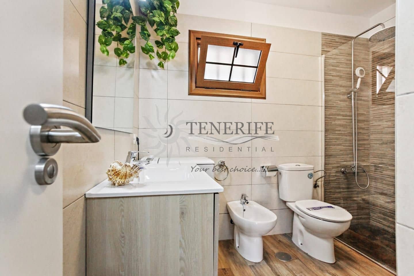 1 chambre Appartement à vendre à Costa Adeje - 320 000 € (Ref: 9733854)