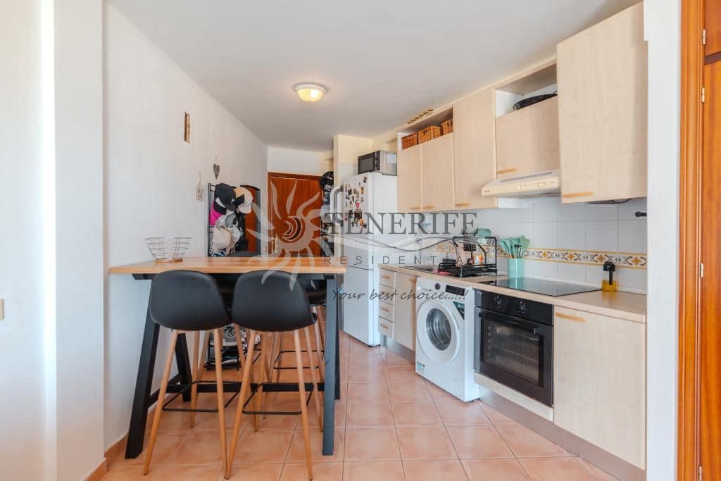 1 bedroom Flat for sale in Adeje - € 205,000 (Ref: 9733855)