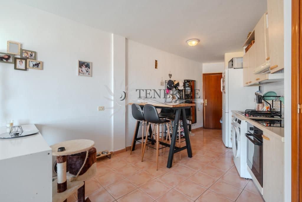 1 bedroom Flat for sale in Adeje - € 205,000 (Ref: 9733855)