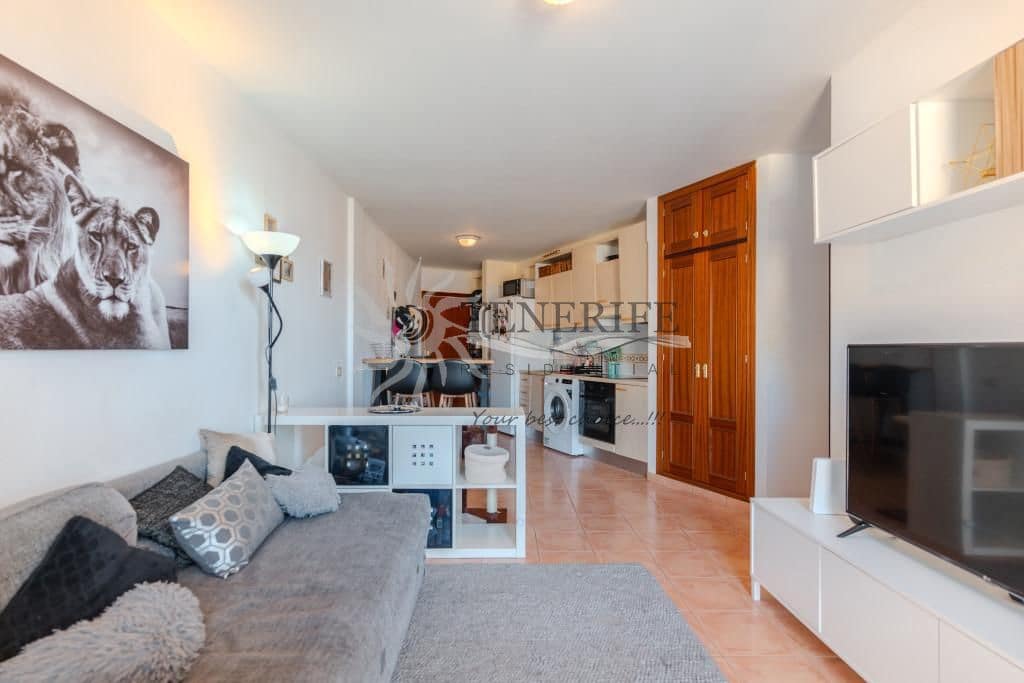 1 bedroom Flat for sale in Adeje - € 205,000 (Ref: 9733855)