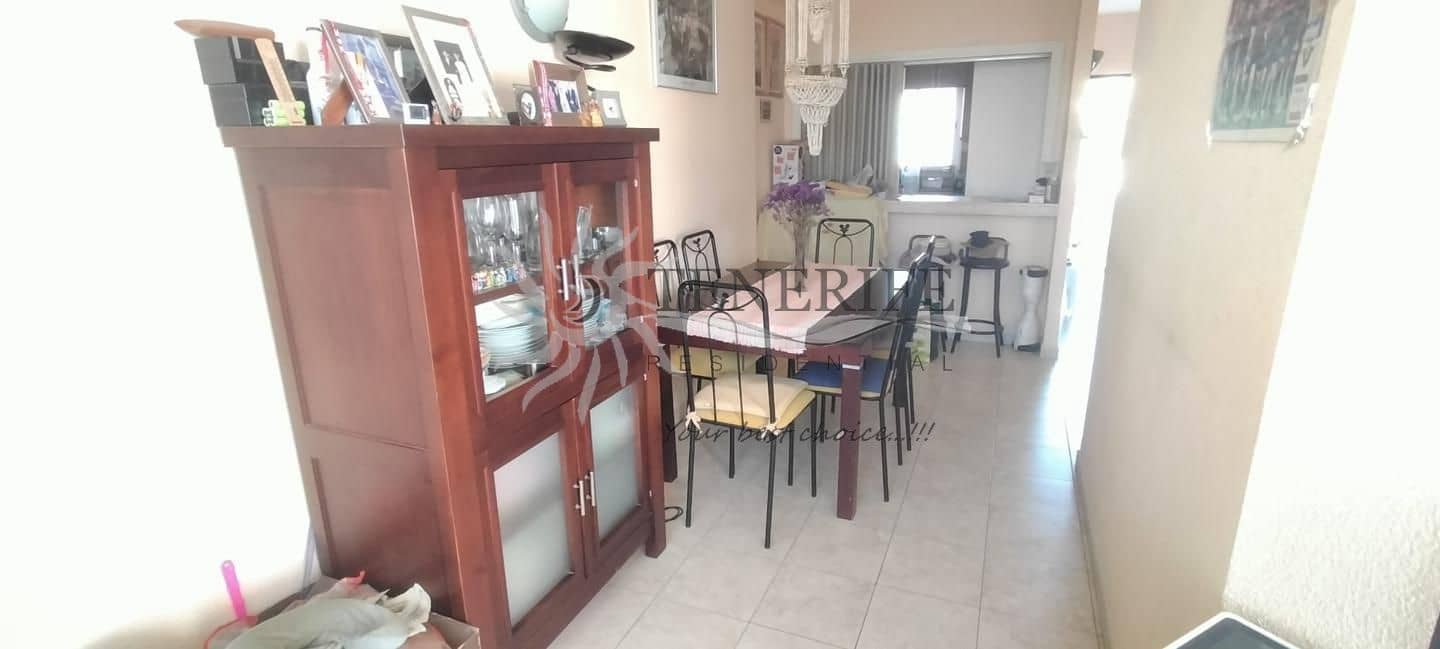 1 bedroom Flat for sale in Costa Adeje with garage - € 275,000 (Ref: 9733856)