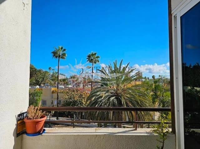 Piso de 1 habitación en Playa de las Américas, Adeje en venta con garaje - 275.000 € (Ref: 9733856)