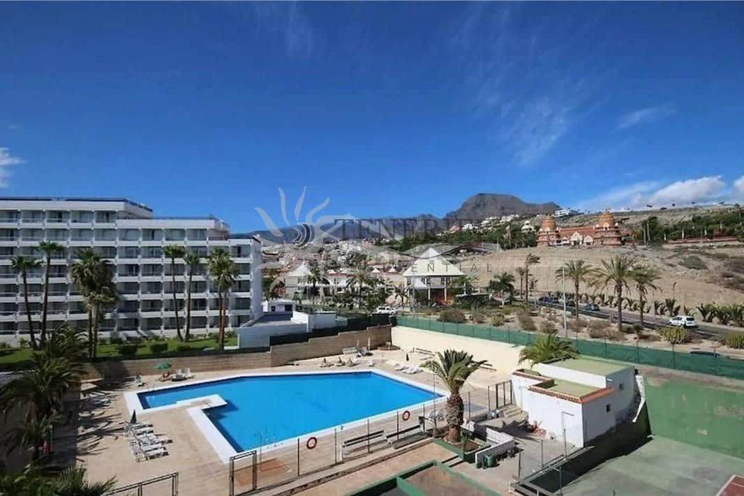 1 bedroom Flat for sale in Costa Adeje with garage - € 275,000 (Ref: 9733856)