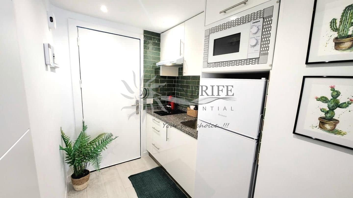 Flat for sale in Golf del Sur - € 178,000 (Ref: 9733857)