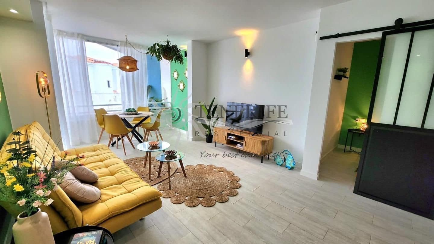 Flat for sale in Golf del Sur - € 178,000 (Ref: 9733857)