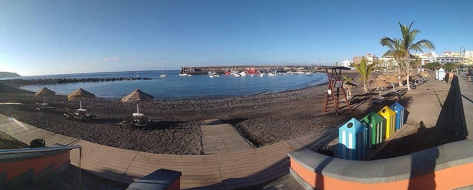 2 bedroom Flat for sale in Playa San Juan with garage - € 325,000 (Ref: 9733858)