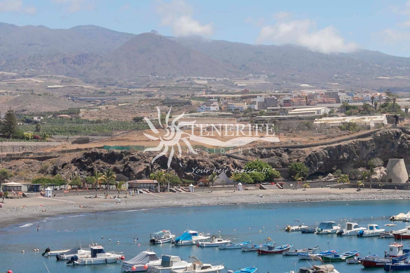 2 bedroom Flat for sale in Playa San Juan with garage - € 325,000 (Ref: 9733858)