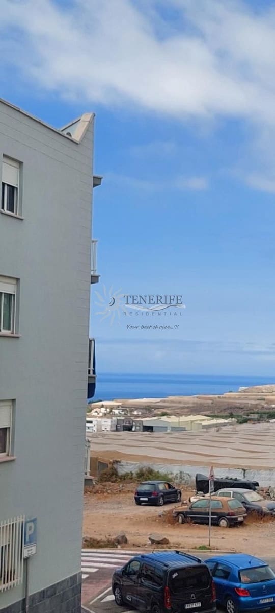 2 bedroom Flat for sale in Armenime with garage - € 265,000 (Ref: 9733859)