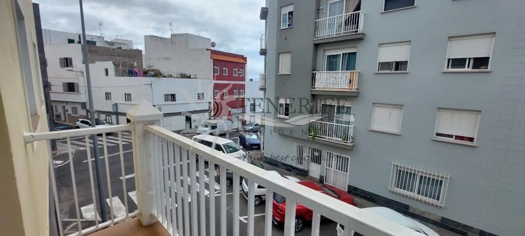 2 bedroom Flat for sale in Armenime with garage - € 265,000 (Ref: 9733859)