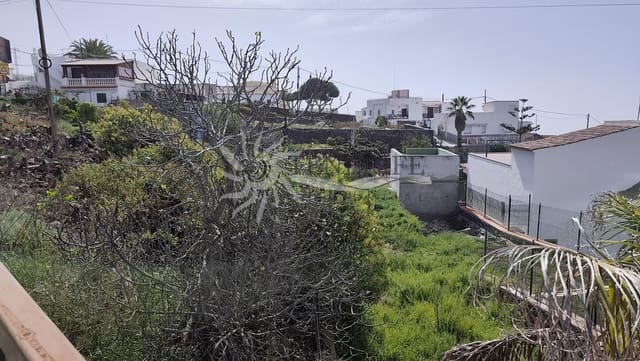 Undeveloped Land for sale in Vera de Erques, Guía de Isora - € 65,000 (Ref: 9758182)