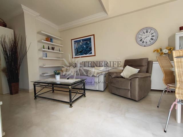 2 soverom Leilighet til salgs i Playa del Duque, Adeje med garasje - € 750 000 (Ref: 9758184)