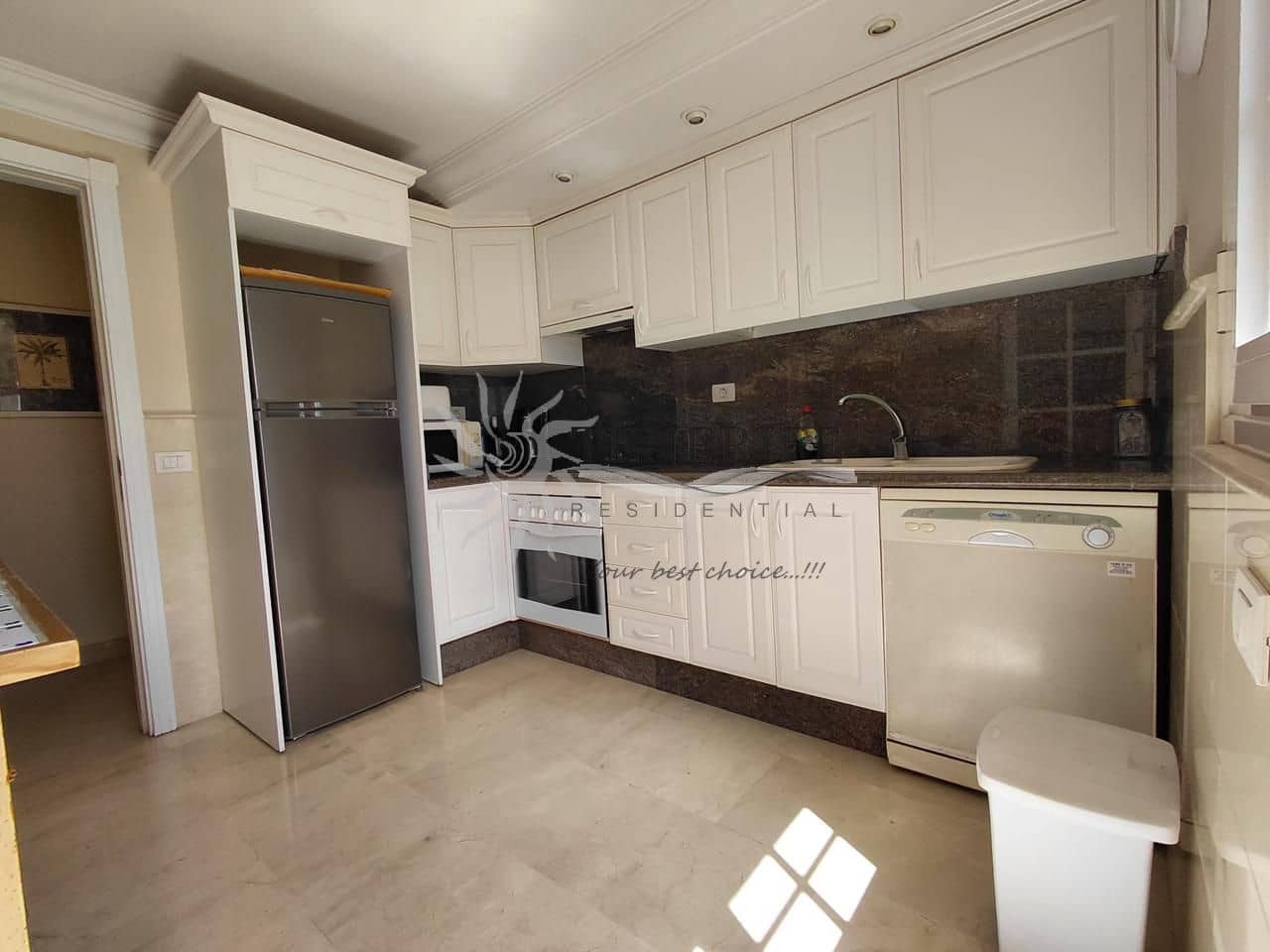 2 soverom Leilighet til salgs i Costa Adeje med garasje - € 750 000 (Ref: 9758184)