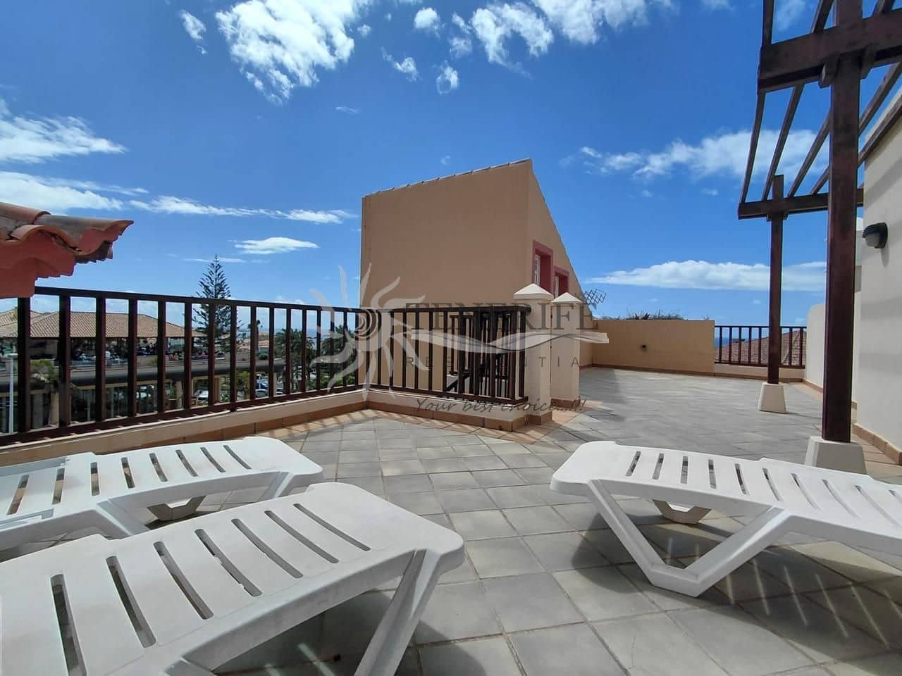 2 soverom Leilighet til salgs i Costa Adeje med garasje - € 750 000 (Ref: 9758184)