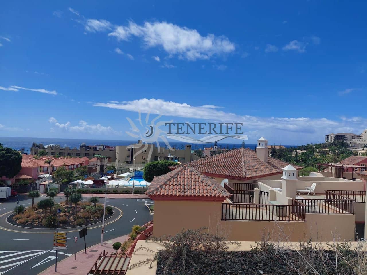 2 soverom Leilighet til salgs i Costa Adeje med garasje - € 750 000 (Ref: 9758184)