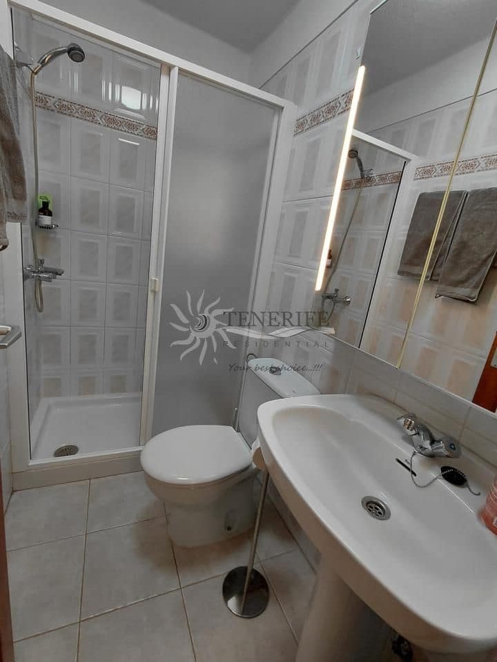 2 sypialnia Mieszkanie na sprzedaż w Costa Adeje z garażem - 450 000 € (Ref: 9758284)