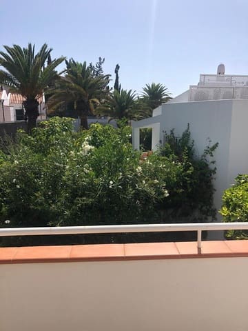 2 bedroom Flat for sale in San Eugenio Bajo, Adeje with garage - € 490,000 (Ref: 9758284)