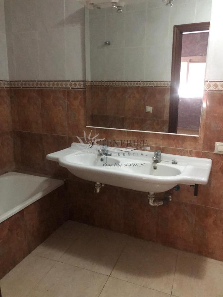 2 chambre Appartement à vendre à San Isidro de Abona avec garage - 215 250 € (Ref: 9798544)