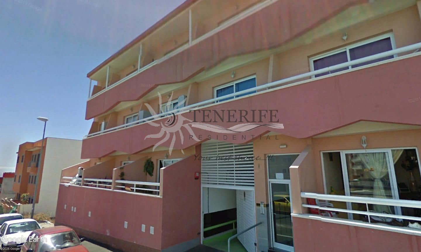 2 chambre Appartement à vendre à San Isidro de Abona avec garage - 215 250 € (Ref: 9798544)