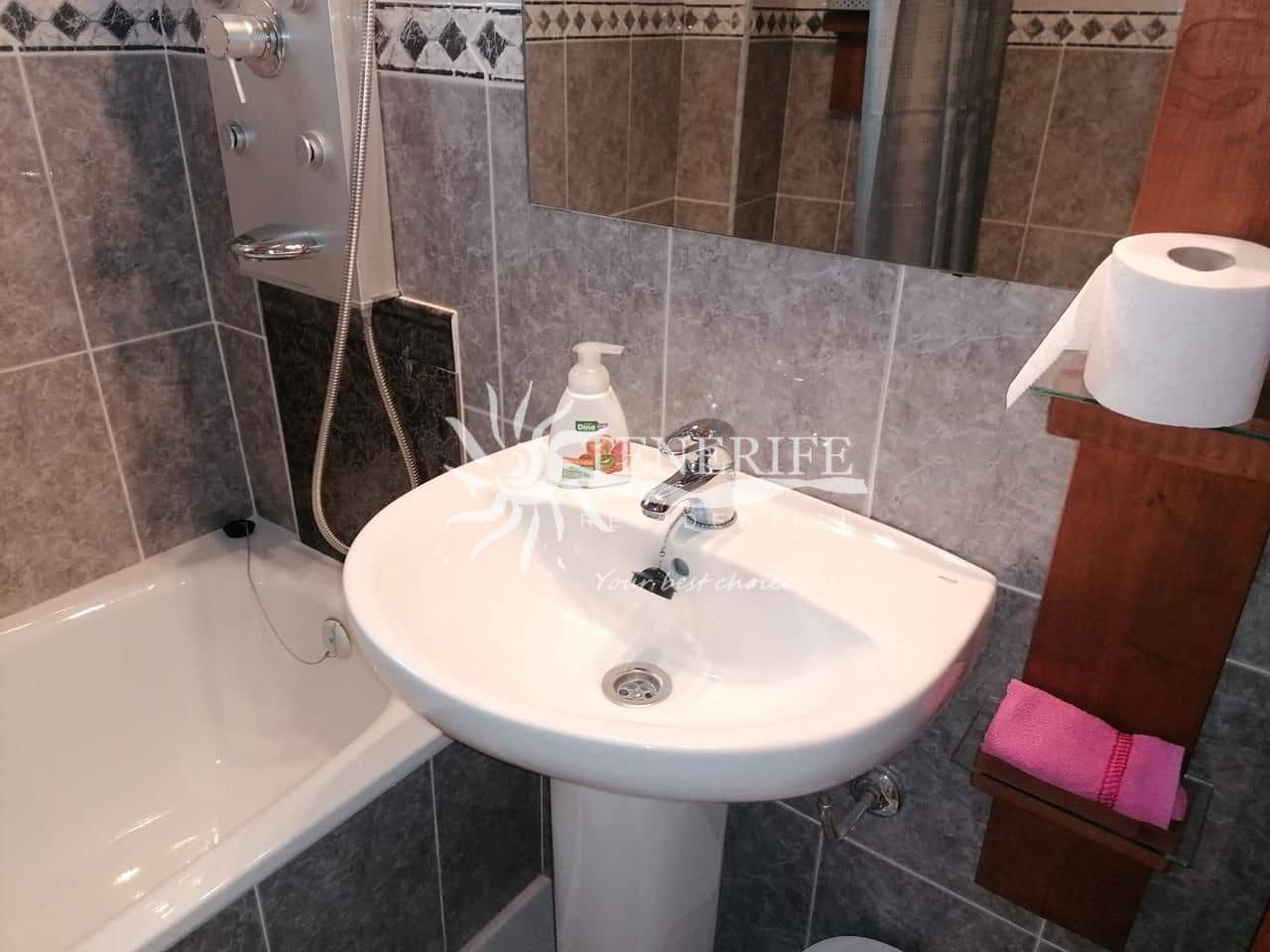 1 chambre Appartement à vendre à Adeje avec garage - 180 000 € (Ref: 9807213)