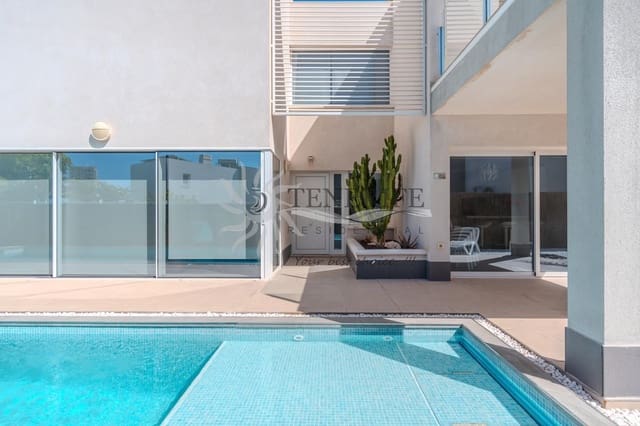 3 camera da letto Villa in vendita in Playa Paraiso, Adeje con piscina garage - 1.100.000 € (Rif: 9807216)